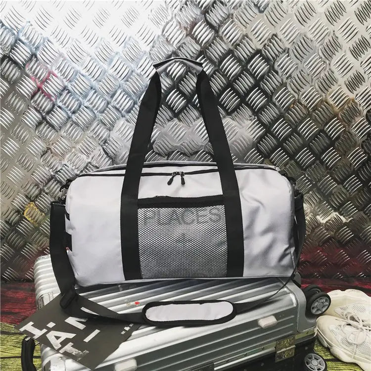 Bolsa de deporte minimalista y ligera para gimnasio y viajes.